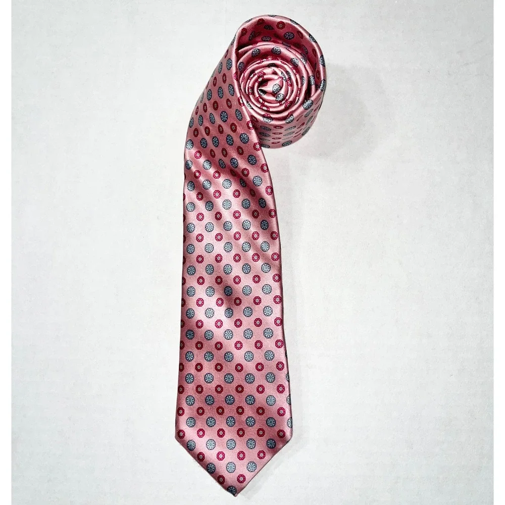 Oakton Ltd Mens Tie Pink Silk Geometric Medallion Made in USA Italian Fabric